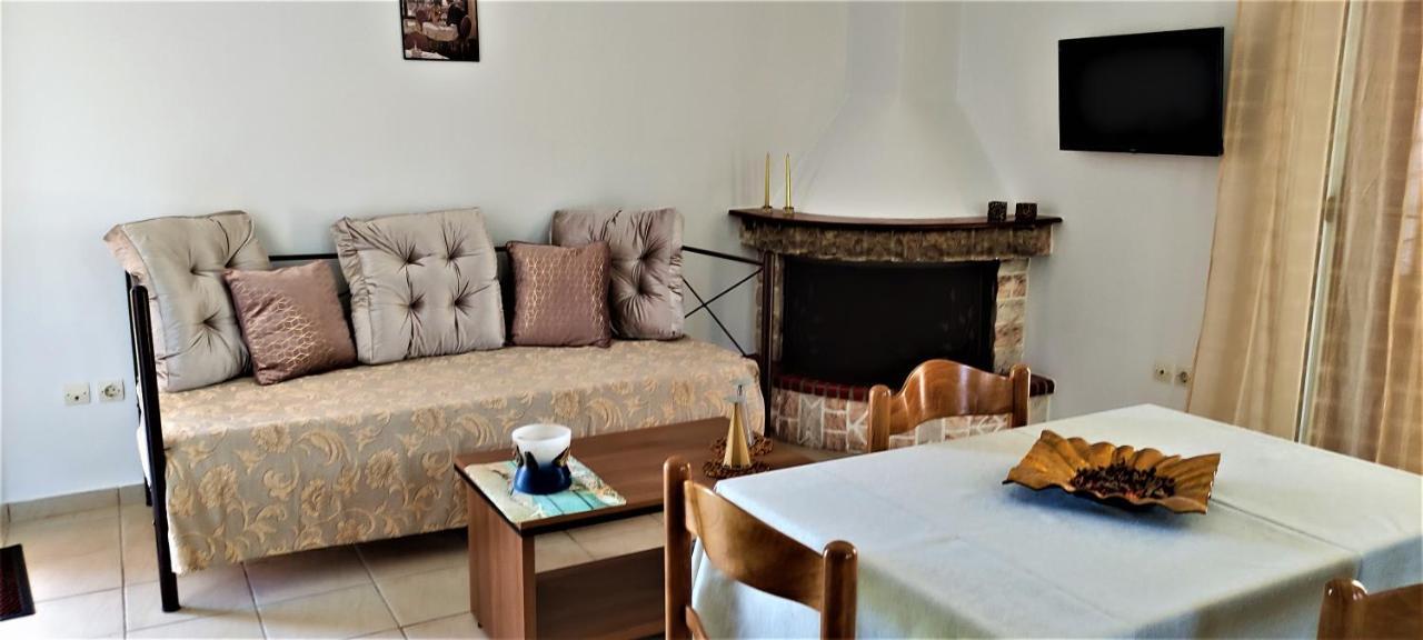 Fani'S Apartments 1 Epidaurus 外观 照片